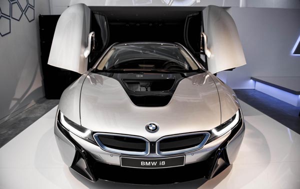 http www otomobilsahibi com bmw i3 ve bmw i8 turkiye 39de