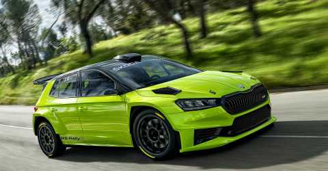 Skoda, yeni Fabia Rally2 aracını tanıttı