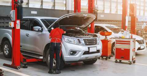 Servislerde kalifiye eleman sıkıntısı