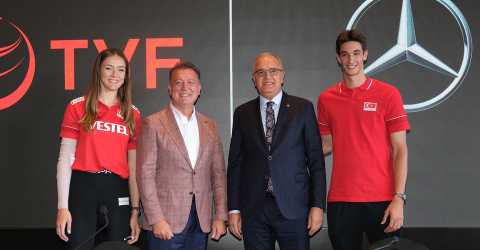 Mercedes-Benz'den spora destek