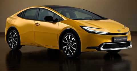 Toyota, yeni Prius'un örtüsünü kaldırdı