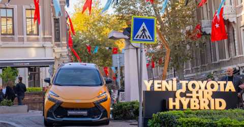 Yeni Toyota C-HR, sanatla iç içe